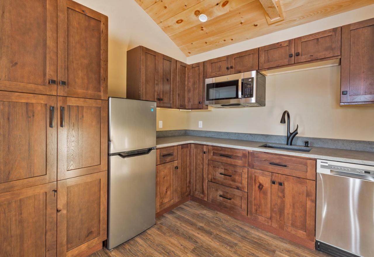 The Lodge By Sunapee Stays エクステリア 写真